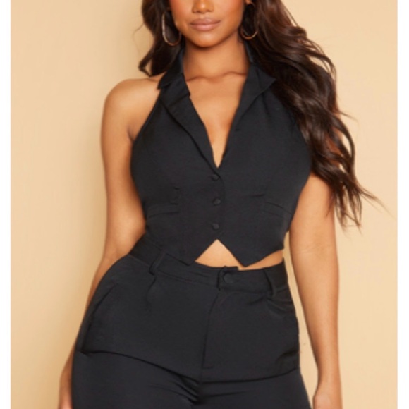 PrettyLittleThing Black Halter Jumpsuit - Picture 2 of 2